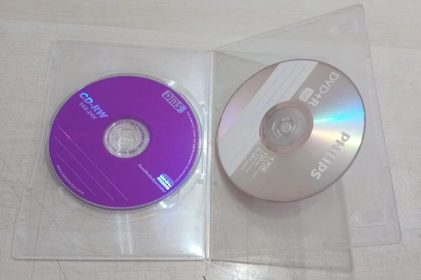 PTTAVM: CD/DVD/BLURAY Uyumlu CD Kutusu 2 CD Bölmeli.ŞEFFAF KUTU