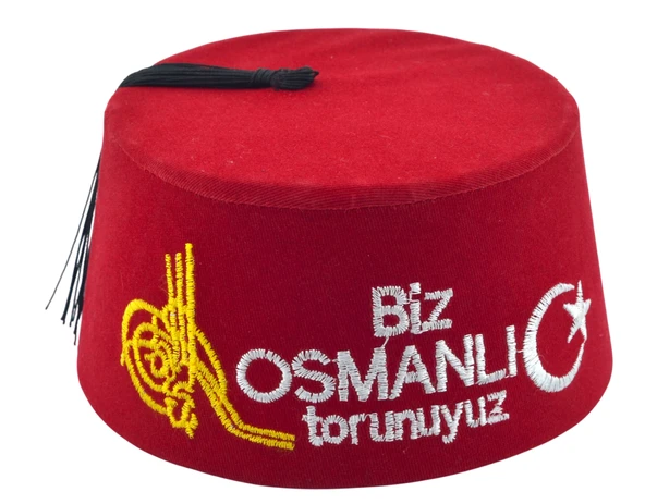 Biz Osmanlı Torunuyuz Yazılı Püsküllü Kırmızı Erkek Fesi 9cm Kısa ürün görseli 1
