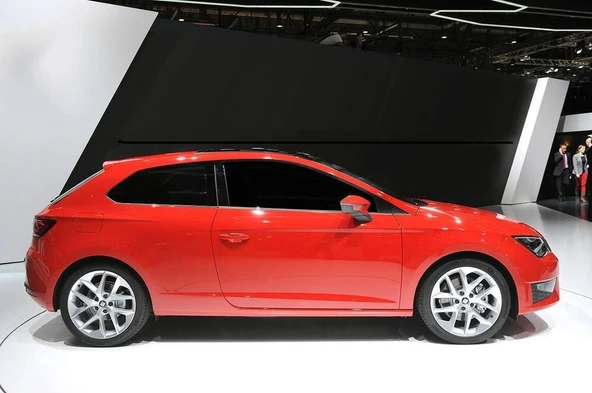 OMSA Seat Leon Coupe Krom Cam Alt Çıtası 6 Parça 2012-2019 Arası ürün görseli 1