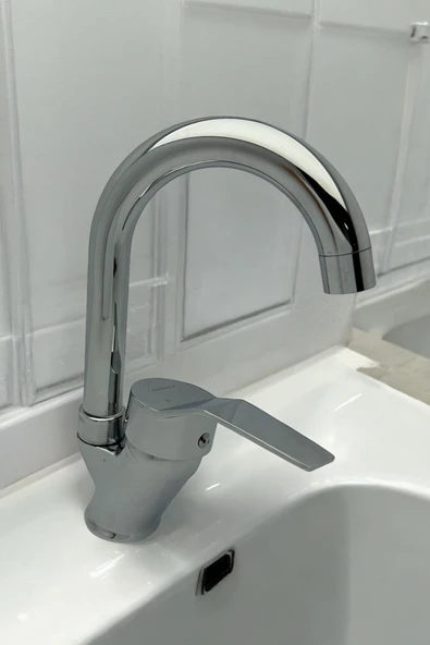 AKBELLİ GROUP 5 Yıl Garantili Deltamix Kısa Kuğu Musluk Batarya El Yıkama Banyo Lavabo ( Çift Su Girişli) ürün görseli 1
