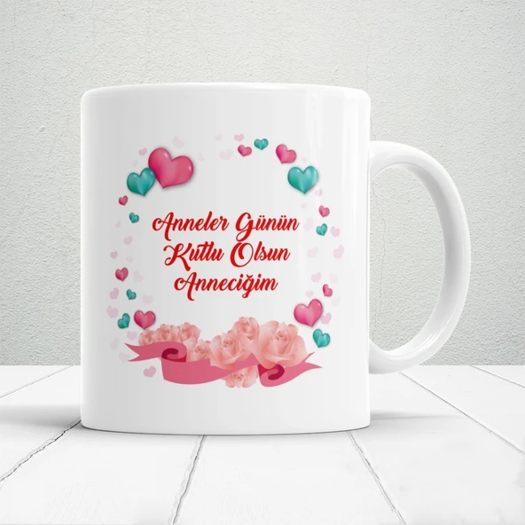 Annelerin Kalbini Isıtacak Tasarımlı Anneler Günün Kutlu Olsun Anneciğim Yazılı Hediyelik Kupa ürün görseli 1