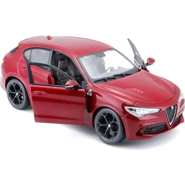 Burago Alfa Romeo Stelvio Model Araba 1/24 Ölçekli Model ürün görseli 1