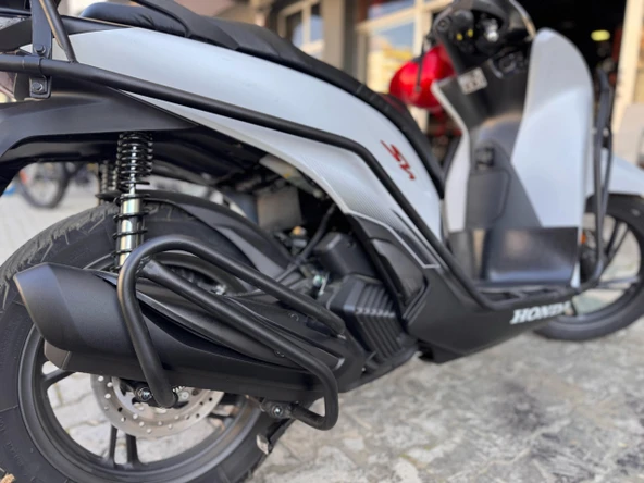 HONDA SH 125 EGZOZ KORUMA BORUSU ( A KALİTE) ürün görseli 1
