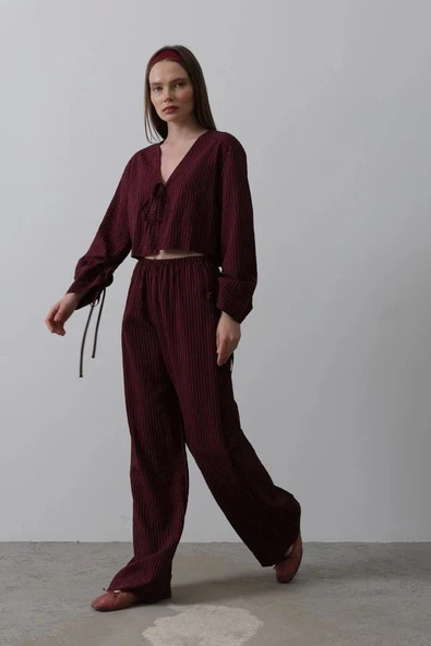 Önü Bağlamalı Crop Takım - Bordo - Resim 3