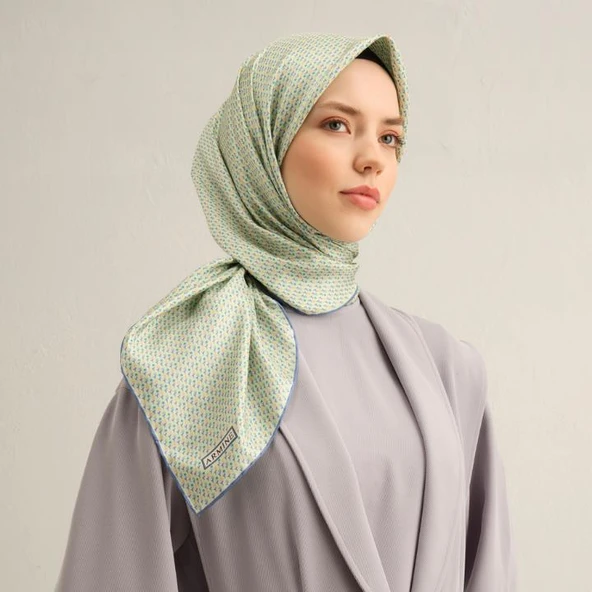 Armine E25YA9307D02 81 Dj Saf İpek Eşarp 9307D (T) ürün görseli 1