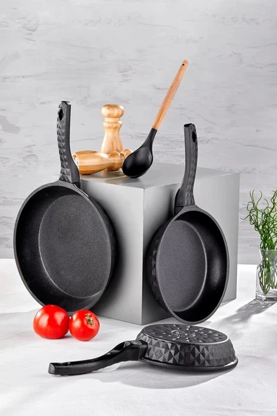Taç Bella Döküm 3'lü Tava Seti Siyah 20 Cm / 24 Cm / 28 Cm TAC-8066