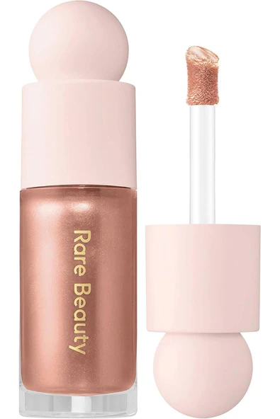 RARE BEAUTY Mesmerize highlighter ürün görseli 1