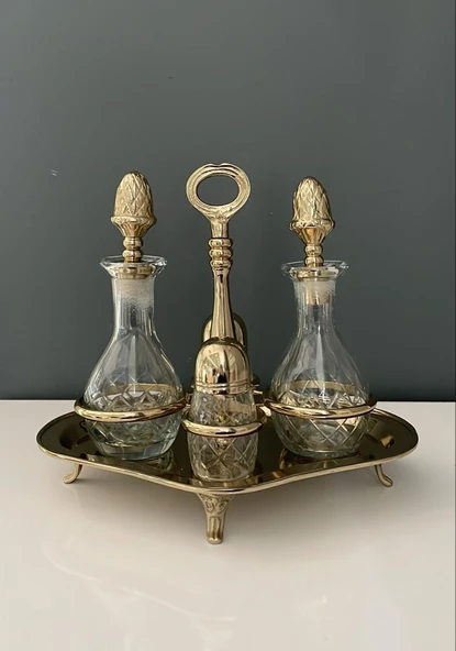 LAMEDORE YAĞLIK VE SİRKELİK SETİ GOLD 27X20X22,5 CM ürün görseli 1