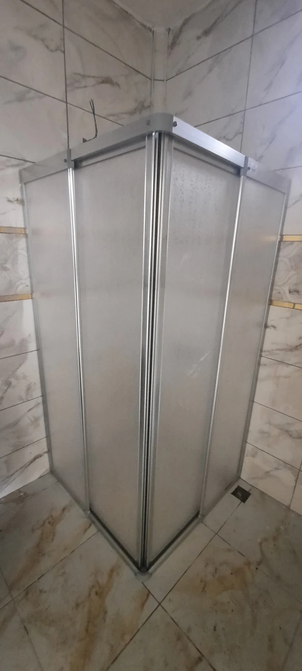 Girayduş 80x110 köşe girişli parlak profil mika duşakabin ürün görseli 1
