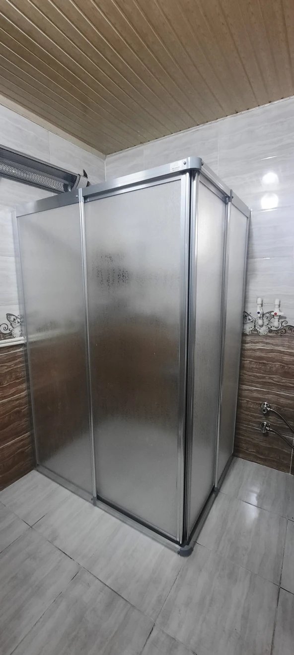 Girayduş 120x120 köşe girişli parlak profil mika duşakabin ürün görseli 1