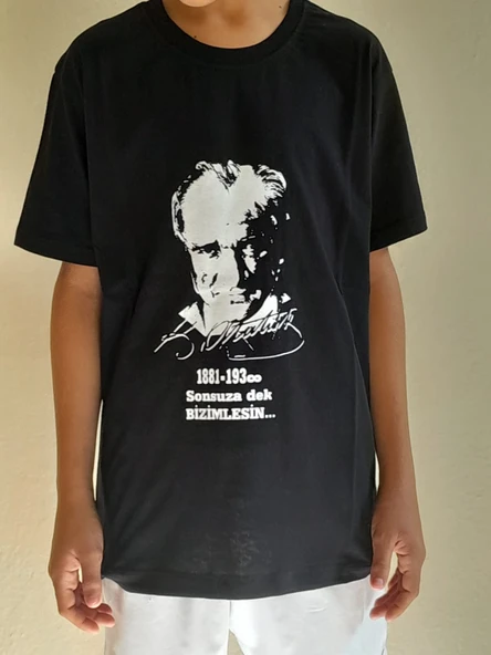 Atatürk İmza Baskılı Çocuk Siyah Tişört ürün görseli 1
