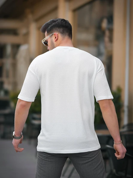 Cep Detaylı Oversize Örme T-shirt - Beyaz - Resim 3