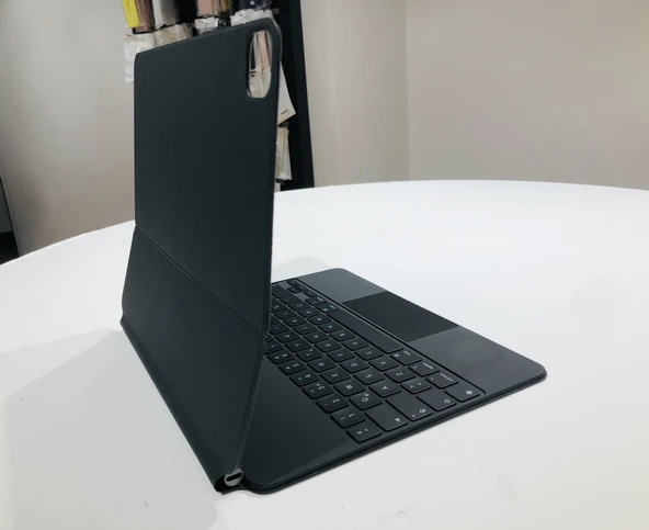PTTAVM: APPLE A1502 MACBOOK PRO 13 2015 İ5 8GB RAM 128GB SSD
