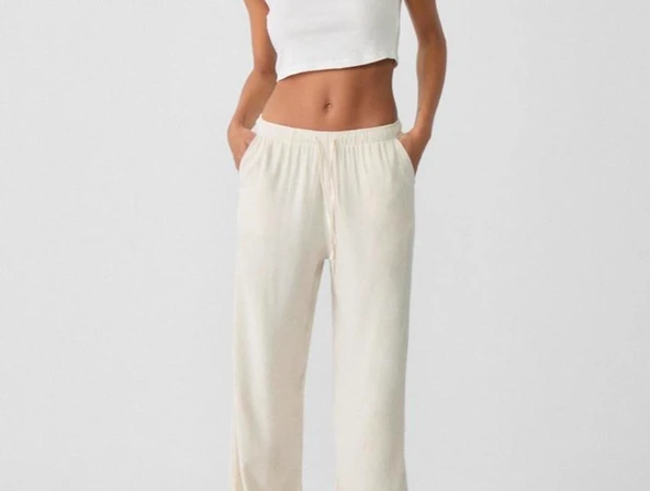 Stradivarius Krem Pantalon ürün görseli 1
