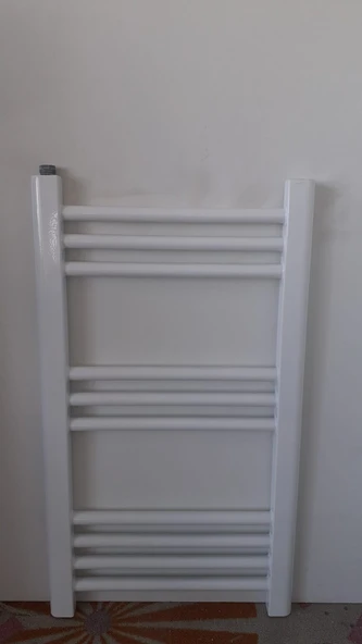 EURASİA 600X800 BEYAZ 10 BORULU HAVLUPAN + 2 ADET RADYATÖR VANASI ürün görseli 1