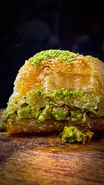 Fıstıklı baklava 1kg ürün görseli 1