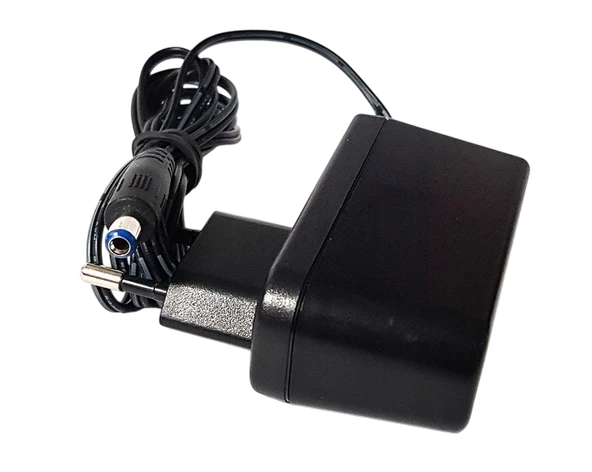 12V 0.7A Modem ve Arduino Uyumlu Plastik Kasa Priz Tipi Adaptör PS120404-DY ürün görseli 1