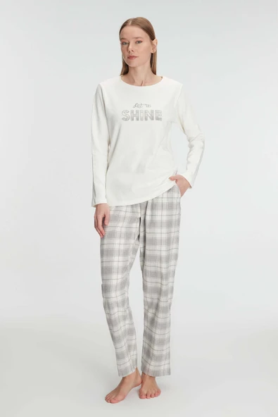 MAN11253 Anıl Kadın Uzun Kollu Pamuklu Kışlık Pijama Takımı Yumuşak ve Rahat Ev Şıklığı 11253 ürün görseli 1