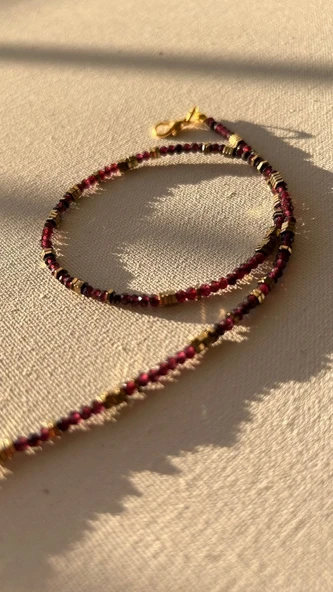 Lal taşı minimal kolye ürün görseli 1