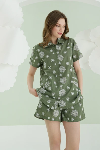 Yeşil Çiçek Desenli Şortlu Önden Düğmeli Pijama Takımı ürün görseli 1