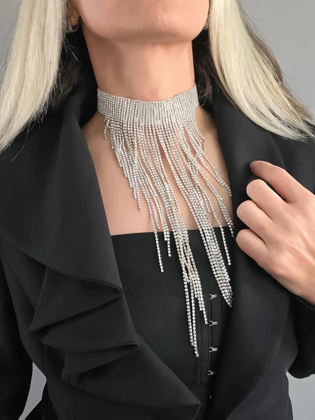 Kristal Taşlı Saçaklı Püskül Model Silver Renk Abiye Choker Tasma Kolye ürün görseli 1