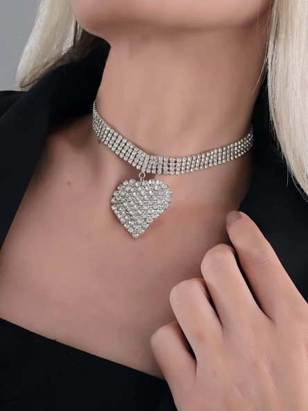 Sallantılı Kalp Model Rhinestone Choker Tasma Model Gümüş Renk Kolye ürün görseli 1