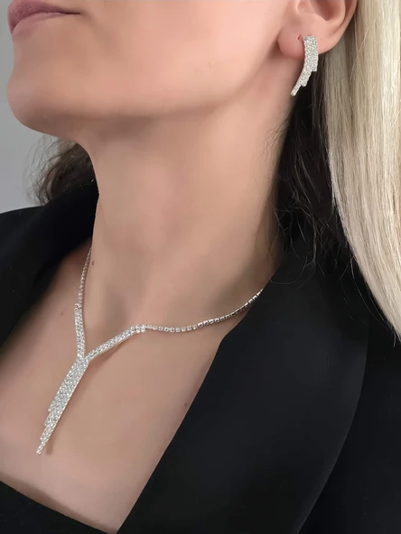 Kristal Taşlı Su Yolu Sarkıt Model Yılbaşı - Abiye - Düğün -Event Kolye Küpe Set ürün görseli 1
