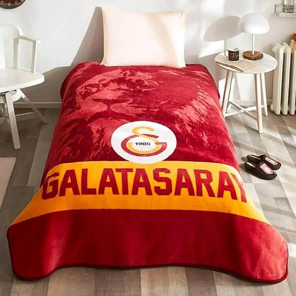 Kristal Lisanslı Battaniye Galatasaray Klasik Aslan ürün görseli 1