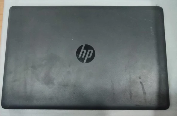 HP 250 G7 ekran kasası ürün görseli 1