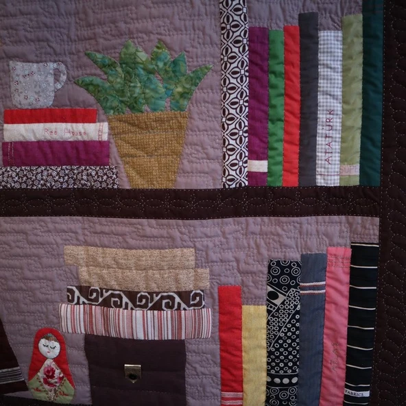 Patchwork Üç Raf Kitaplık Duvar Panosu - Resim 4