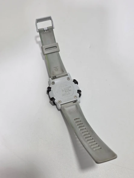 Casio G-Shock GA-2000 Kol Saati W022 (Eksikli) - Resim 2