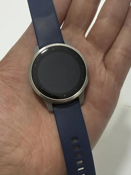Garmin Vivoactive 4S Akıllı Saat 2.El ürün görseli 1