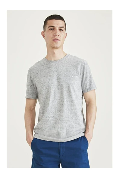 Dockers Minimalist Regular Fit Kısa Kol Erkek T-Shirt - Günlük Şıklık ürün görseli 1