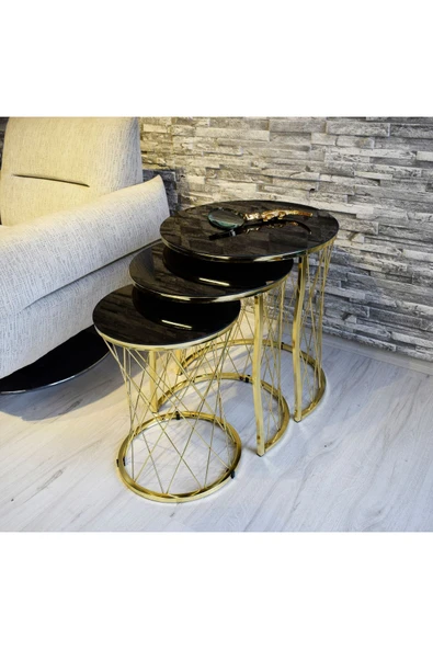SEDAŞ LIVING UNITS Hasir Telli Siyah Aynali Temperli Cam Gold Metal Ayak Zigon Sehpa ürün görseli 1