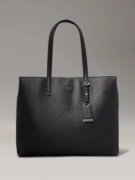 Calvin Klein Minimalist Tote Çanta - Günlük Kullanım için İdeal Deri Çanta ürün görseli 1