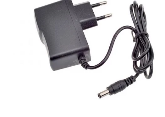 12 Volt 1 Amper Standart Uç Adaptör 5.5x2.5 ürün görseli 1