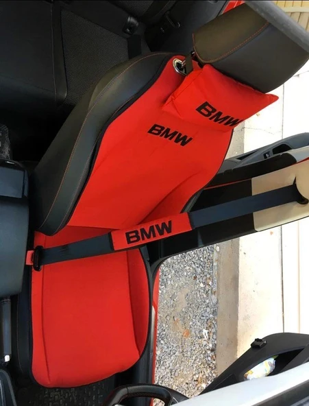 BMW KIRMIZI Nakışlı Ön İkili Oto Koltuk Minderi 2 Adet Boyun Yastığı 2 Adet Kemer Pedi ürün görseli 1