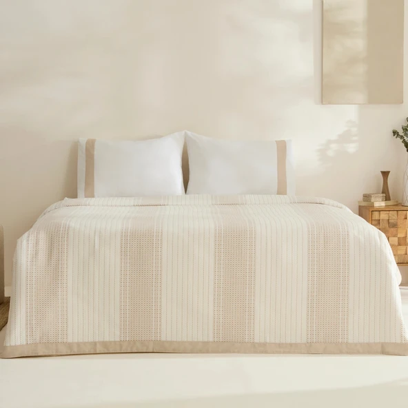 Karaca Home White Coll Rise %100 Pamuk Keten Çift Kişilik Pike Takımı Bej ürün görseli 1
