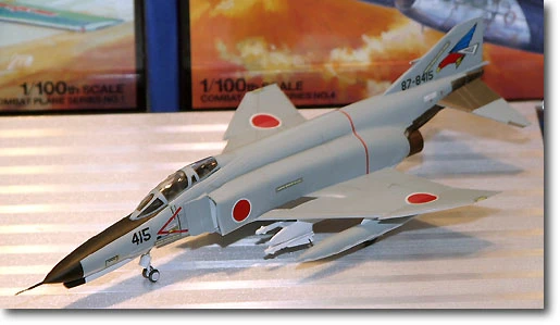 Tamiya 1:100 McDonnell Douglas F-4EJ Plastic Model Kit - Resim 2