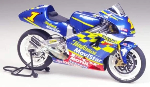 Tamiya 1/12 Telefonica Suzuki Rgv '01 Plastik Motorsiklet Maket Kiti ürün görseli 1