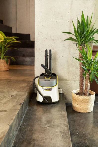 Karcher SC 4 Deluxe Buharlı Temizlik Makinesi ürün görseli 1