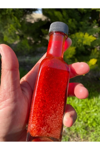 Doğal kantaron yağı özlü ayvalıktan 100ml  el yapımı ürün görseli 1