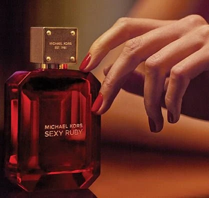 Michael Kors Sexy Ruby 50 Ml Parfüm Edp kadın - Resim 4