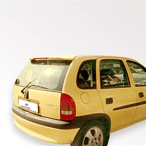 Opel Corsa B Spoiler Camüstü (Işıklı) 1993-2000 ürün görseli 1