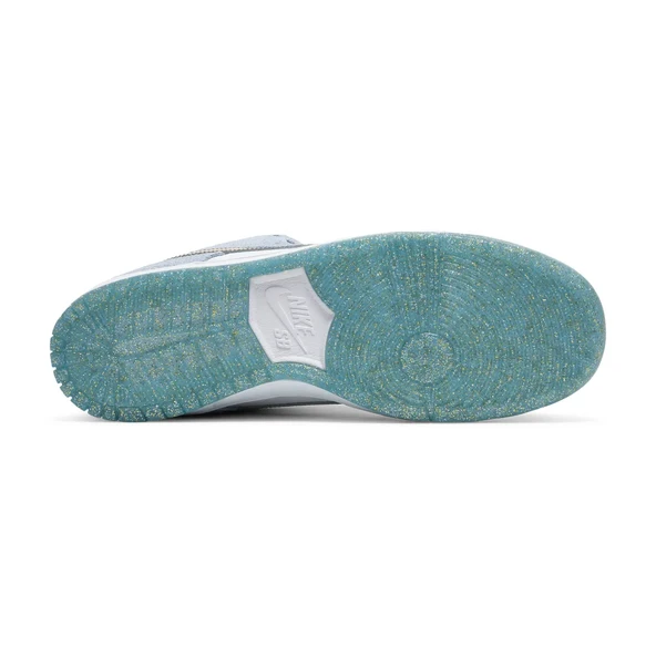 Sean Cliver x Dunk Low SB Holiday Special - Resim 5