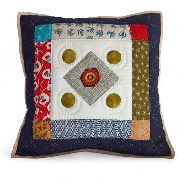 Patchwork Nakış İşlemeli Geleneksel Desenli Yastık ürün görseli 1