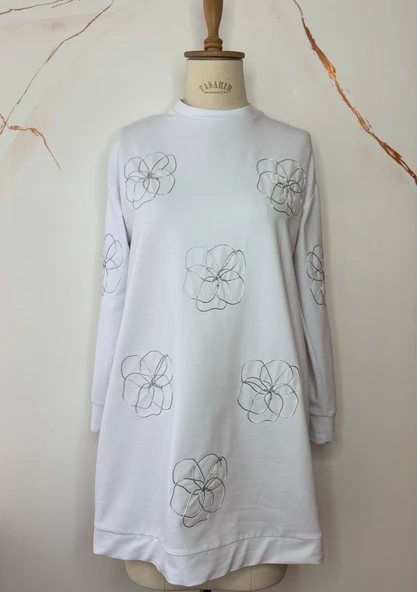 ÇİÇEK NAKIŞLI SWEATSHIRT ürün görseli 1