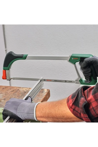 Bosch Demir Testeresi 300mm+3 Yedek Bıçak - Resim 5