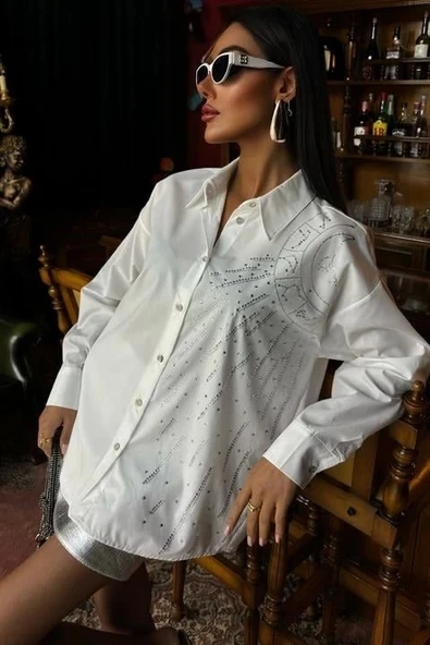 Ay Figürlü Taş İşlemeli Poplin Gömlek 3440 ürün görseli 1