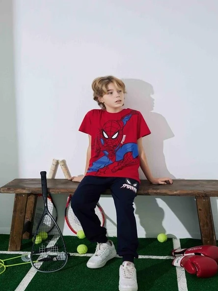 Erkek Çocuk Örümcek Adam Desenli Pijama Takımı ürün görseli 1